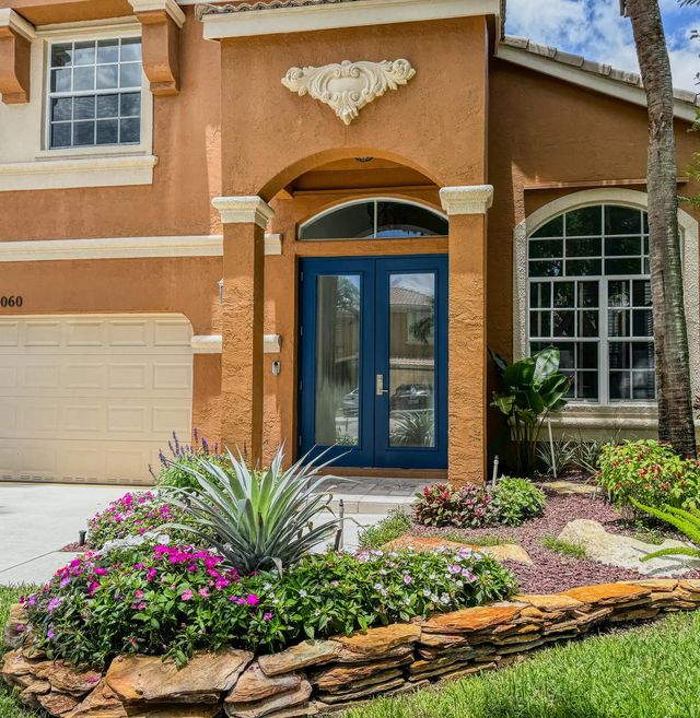 2 of 40 - 2060 Reston Circle, Royal Palm Beach, FL