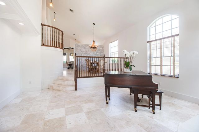 4 of 40 - 2060 Reston Circle, Royal Palm Beach, FL
