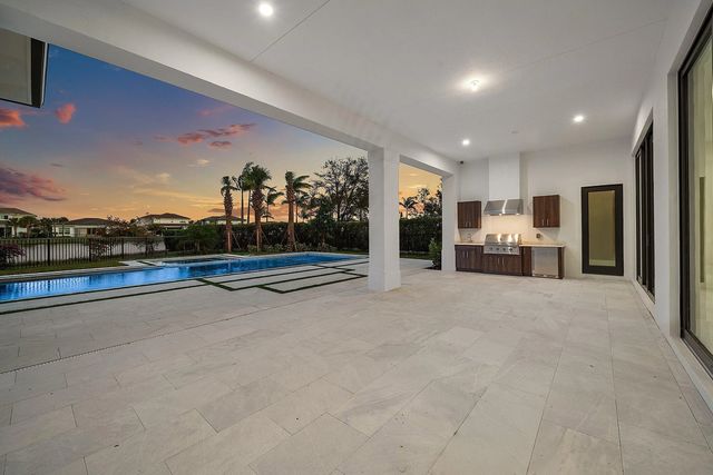 4 of 47 - 9109 Coral Isles Circle #{lot 86}, Palm Beach Gardens, FL