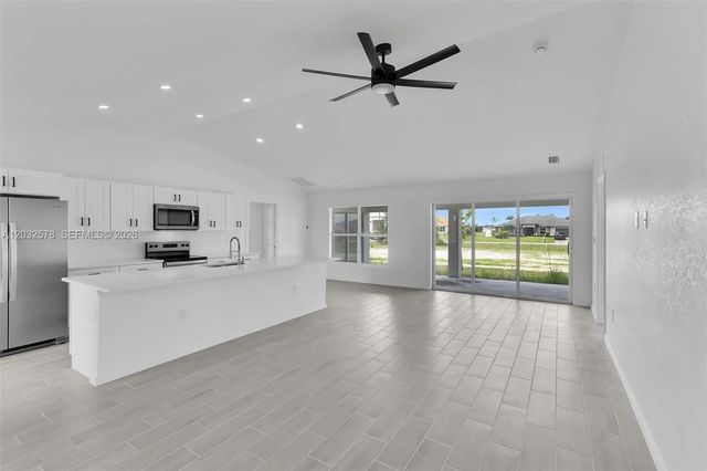 4 of 33 - 4130 Nw 33rd, Cape Coral, FL