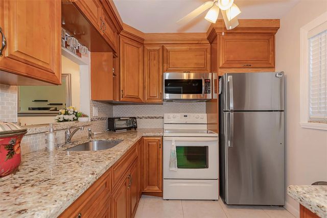 4 of 34 - 3431 Nw 50th Avenue #104, Lauderdale Lakes, FL