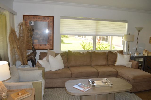 4 of 41 - 745 Se 19th Avenue #114, Deerfield Beach, FL