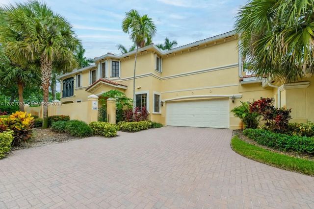 1695 Passion Vine Circle #22-1, Weston
