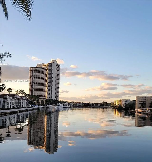 3 of 22 - 18151 Ne 31st Court #217, Aventura, FL