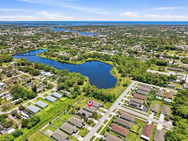 3899 Se Lee Street, Stuart