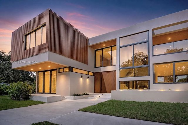 3 of 47 - 11920 Sw 69th Court, Pinecrest, FL
