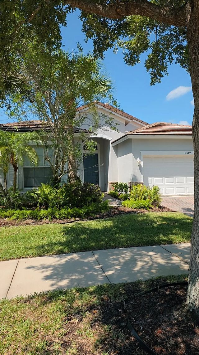 2 of 19 - 9517 Sw Flowermound Circle, Port St. Lucie, FL
