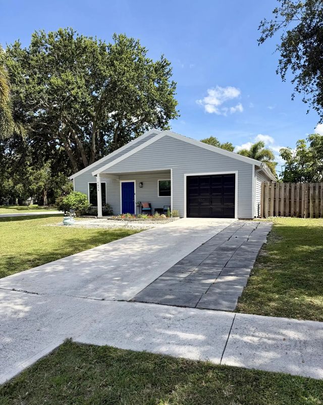5 of 23 - 7856 Blackwood Lane, Lake Worth, FL