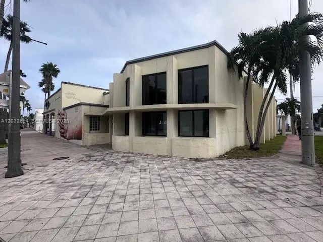 4 of 20 - 1250 Normandy Drive, Miami Beach, FL