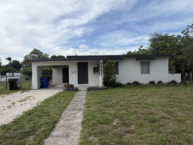 1437 Nw 10th Place, Fort Lauderdale