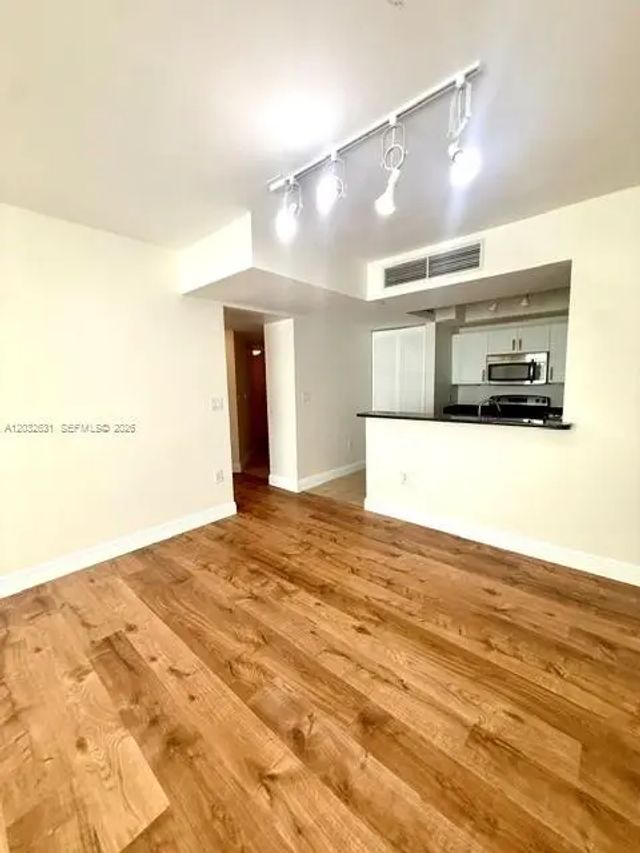 3 of 20 - 7350 Sw 89th Street #2110s, Miami, FL
