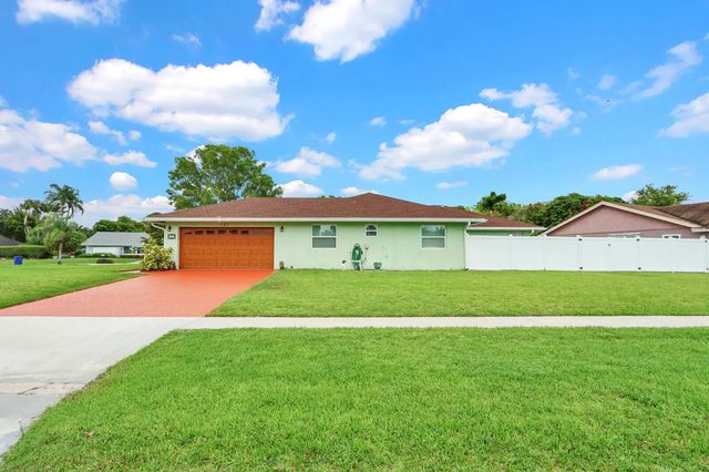 2 of 52 - 127 Miramar Avenue, Royal Palm Beach, FL