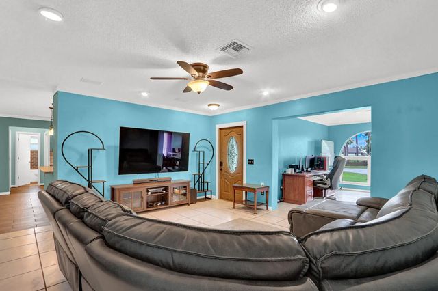 4 of 52 - 127 Miramar Avenue, Royal Palm Beach, FL