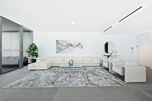3 of 69 - 2000 S Ocean Drive #25a, Hallandale Beach, FL