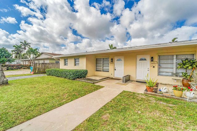 4 of 54 - 4681-4685 Sw 43rd Terrace, Fort Lauderdale, FL