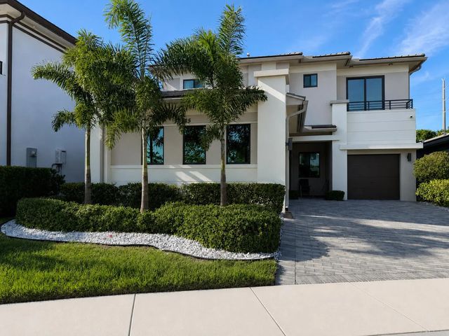 10555 Waves Way, Parkland