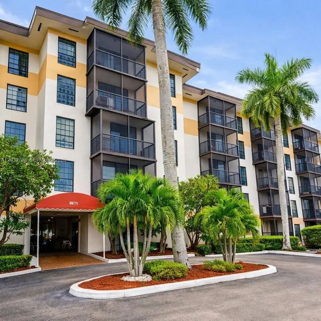 5570 Nw 44th Street #308a, Lauderhill