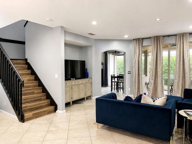 3 of 10 - 2228 Oakmont Drive, Riviera Beach, FL