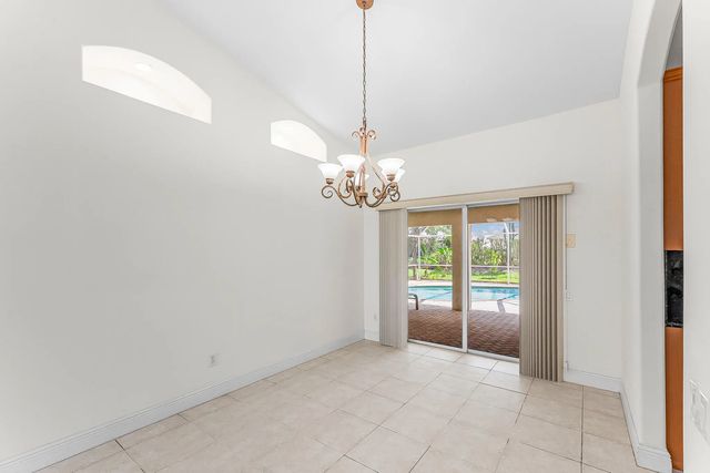 5 of 38 - 524 Se Nome Drive, Port St. Lucie, FL