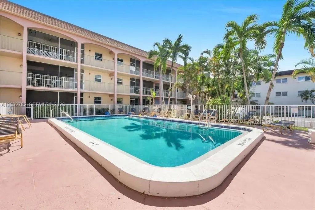 100 Se 6th Avenue #207, Pompano Beach