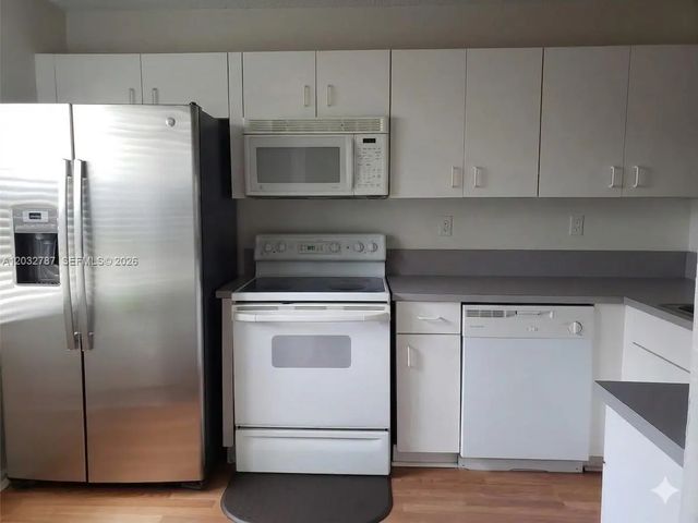 3 of 7 - 12116 Sw 143rd Lane #6-5, Miami, FL
