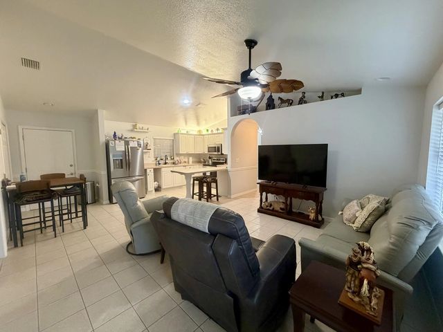 5 of 21 - 7823 Sw 9th Street, Okeechobee, FL