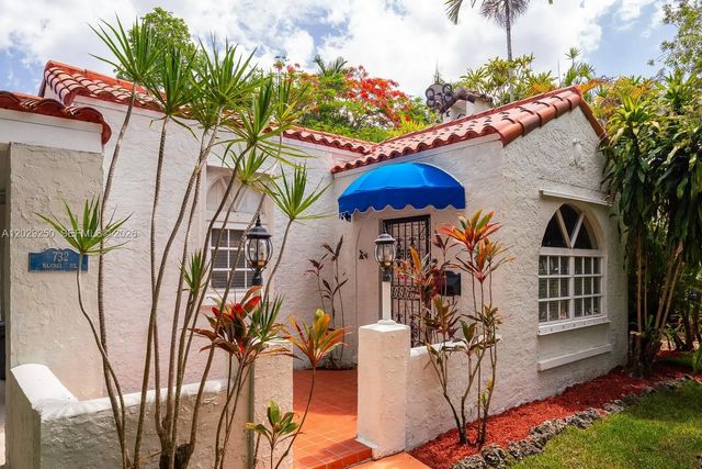 2 of 32 - 732 Majorca Avenue, Coral Gables, FL