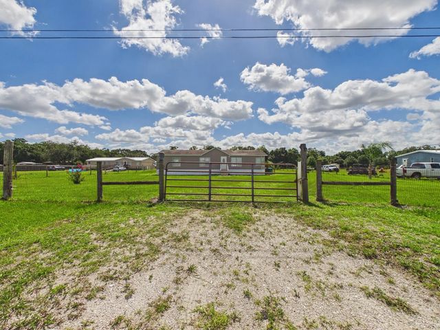 3 of 50 - 17090 Nw 38th Avenue, Okeechobee, FL