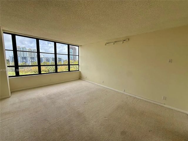 5 of 22 - 500 Three Islands Boulevard #314, Hallandale Beach, FL