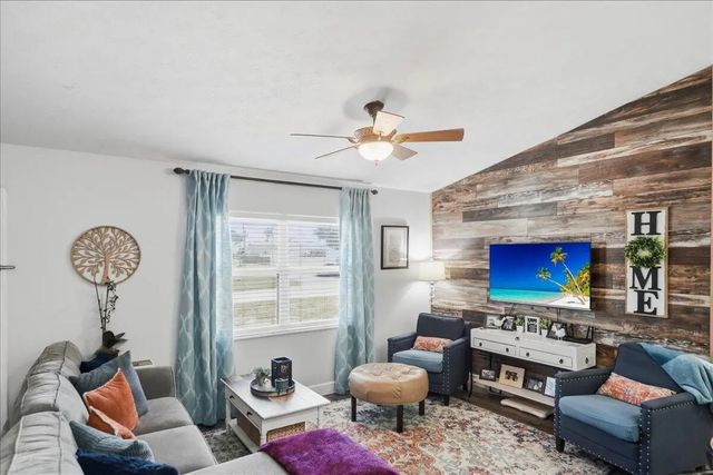 5 of 47 - 3762 Sw Lachine Street, Port St. Lucie, FL