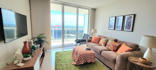 4 of 24 - 1850 S Ocean Drive #3806, Hallandale Beach, FL
