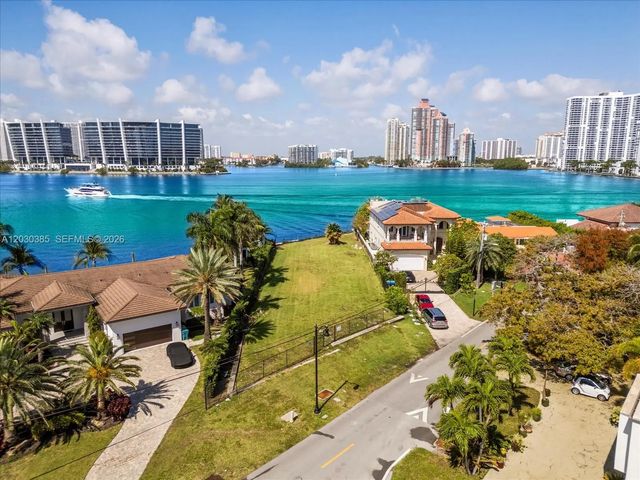 3 of 17 - 18800 N Bay Road, Sunny Isles Beach, FL