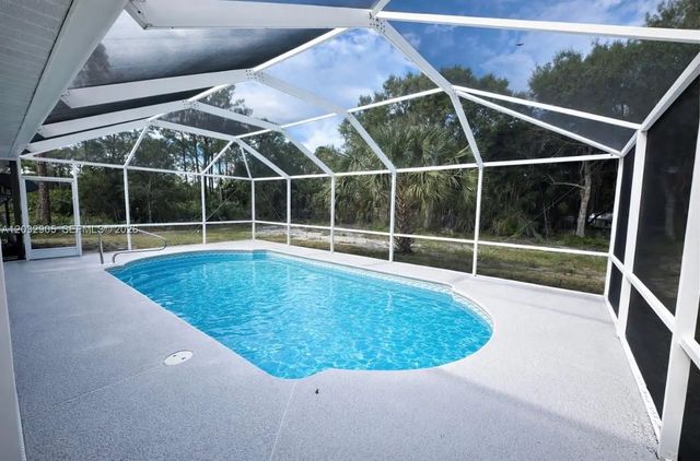 3 of 19 - 5513 Palmetto Drive, Fort Pierce, FL