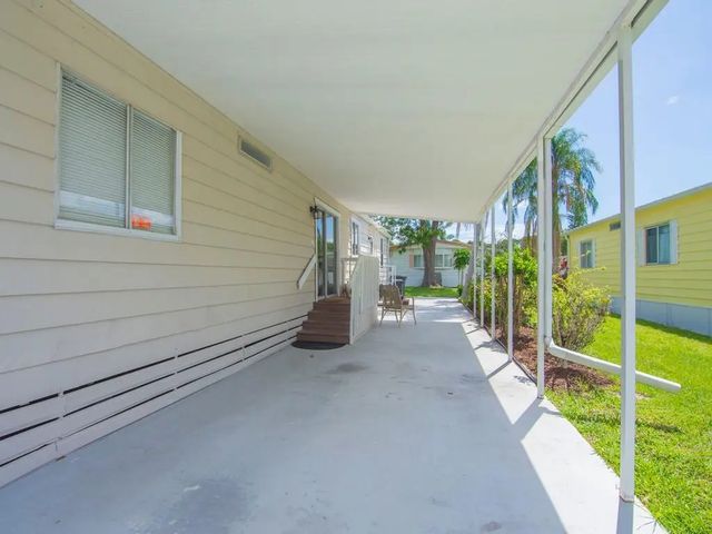 3 of 50 - 78 W Caribbean, Port St. Lucie, FL
