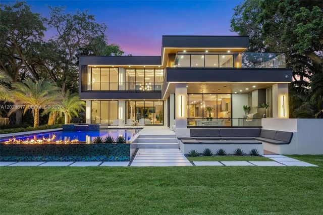 2 of 96 - 700 Sw 12th Avenue, Fort Lauderdale, FL