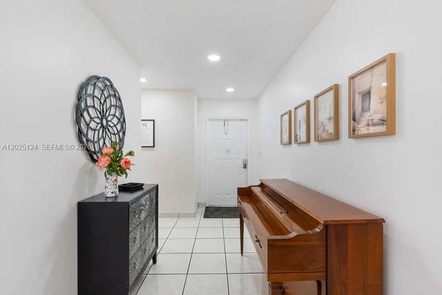 4 of 38 - 19080 Nw 77th Court, Hialeah, FL