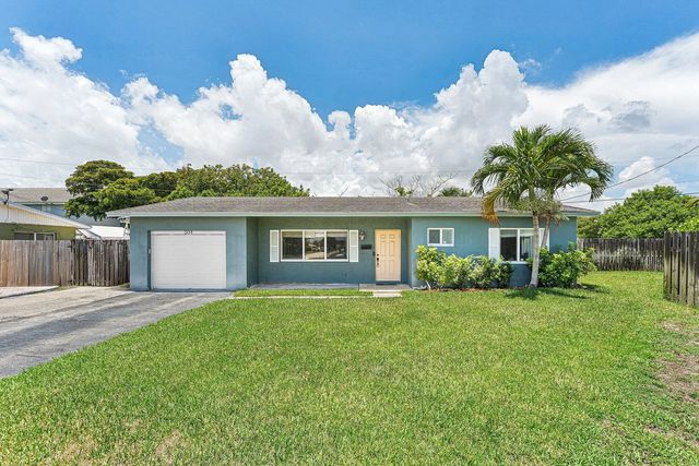 301 Se 3rd Street, Deerfield Beach