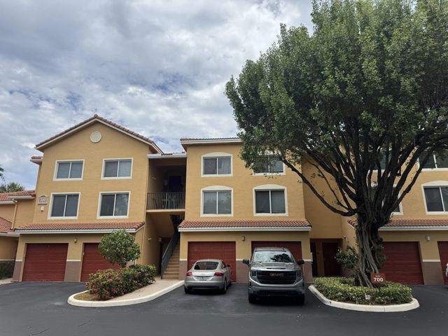 2 of 14 - 700 Scotia Drive #103, Hypoluxo, FL