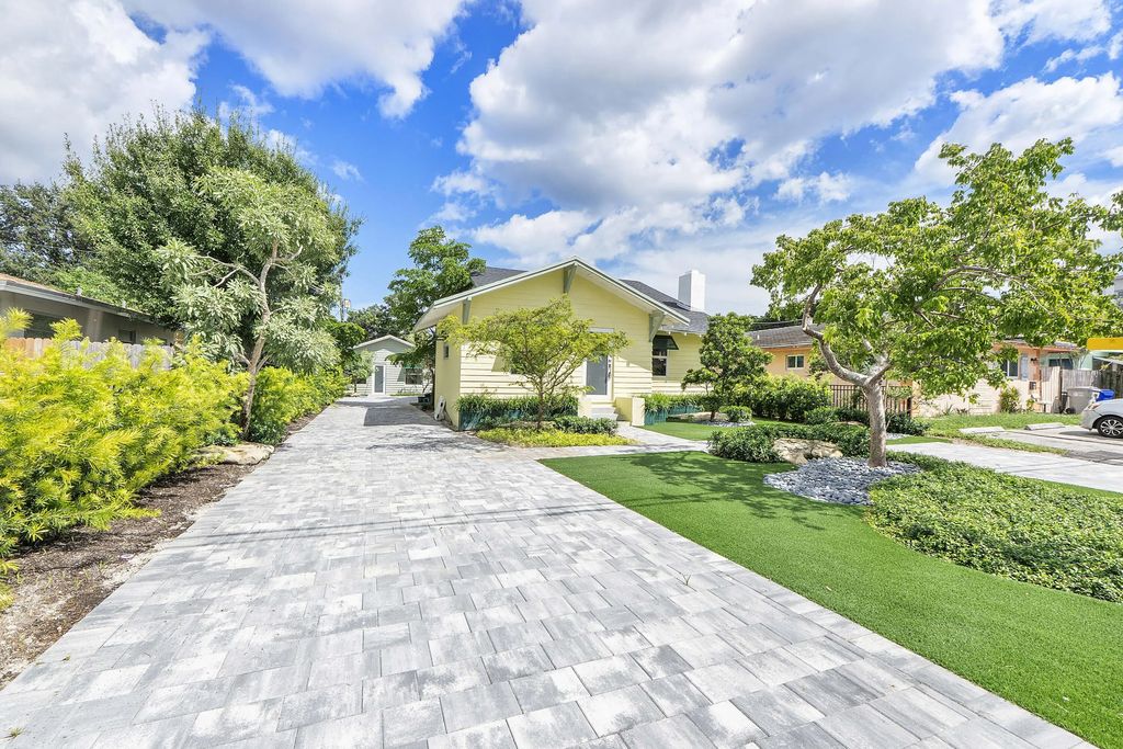 216 Ne 23rd Avenue, Pompano Beach