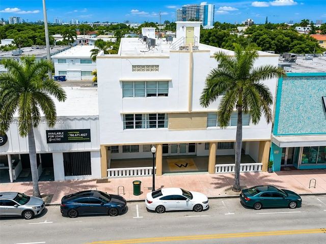 7326 Collins Avenue #203, Miami Beach