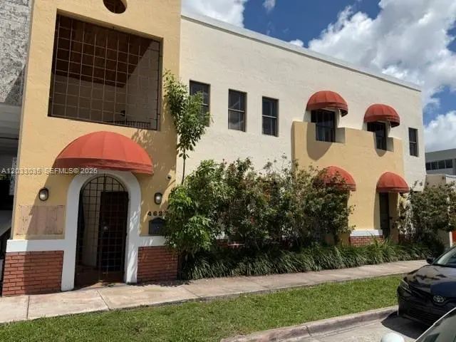 4627 Ponce De Leon Boulevard, Coral Gables