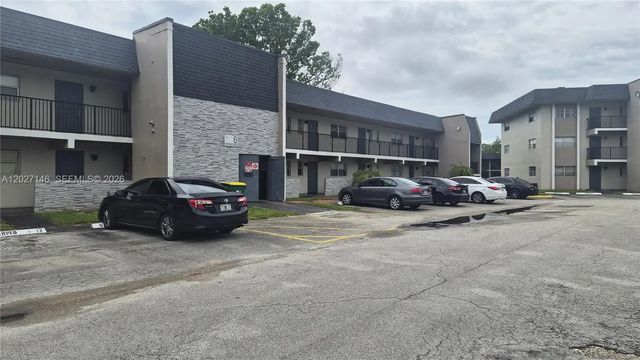 7920 N Colony Circle N #103, Tamarac