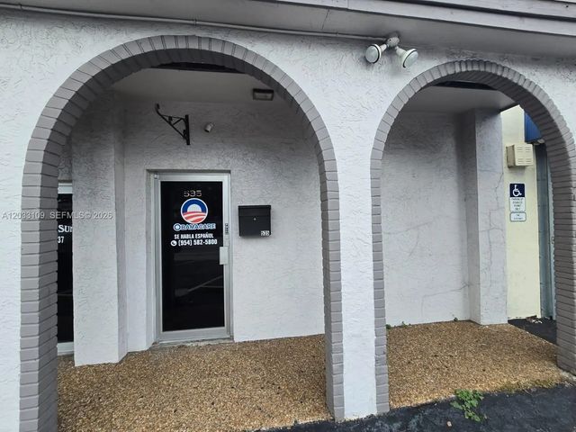 2 of 8 - 535 N State Road 7, Margate, FL