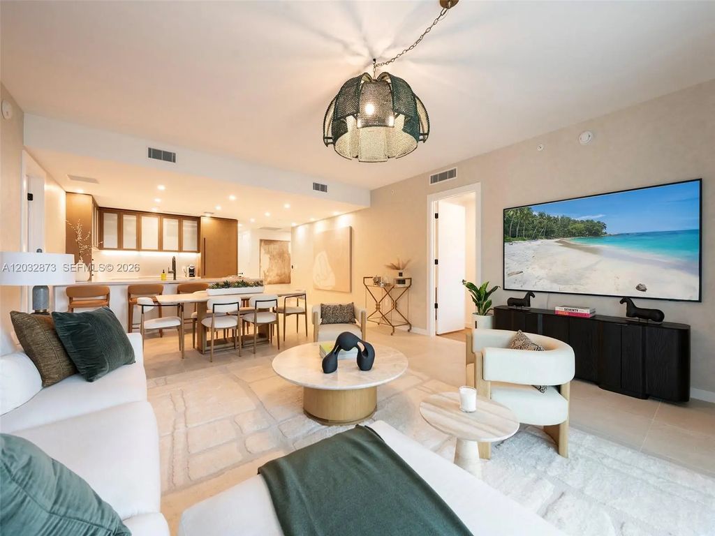 2200 Brickell Avenue #207, Miami