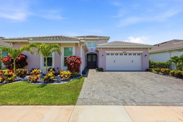 15264 Wildwood Circle, Westlake
