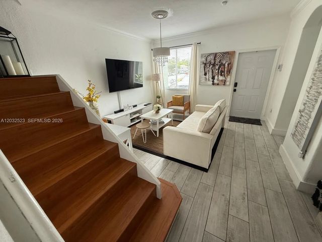 3 of 17 - 2808 Se 15th Road #23, Homestead, FL