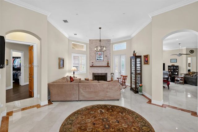 4 of 57 - 8920 Sw 162nd Terrace, Palmetto Bay, FL