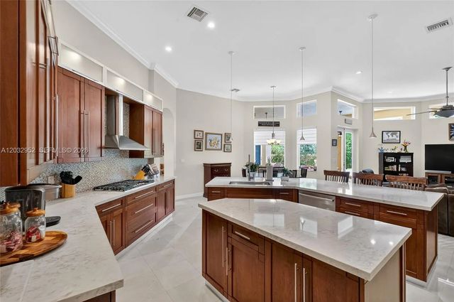 5 of 57 - 8920 Sw 162nd Terrace, Palmetto Bay, FL