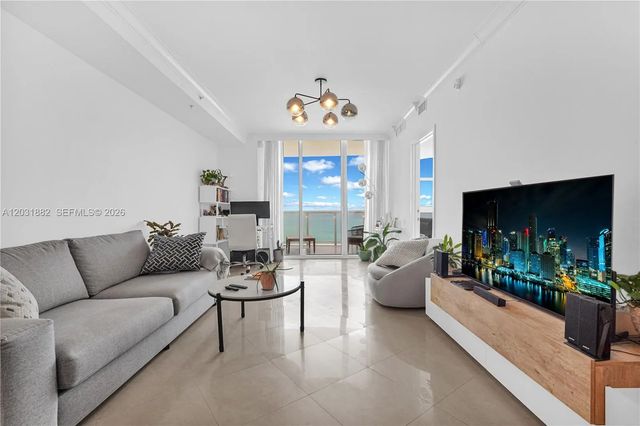 3 of 34 - 18201 Collins Avenue #2008a, Sunny Isles Beach, FL