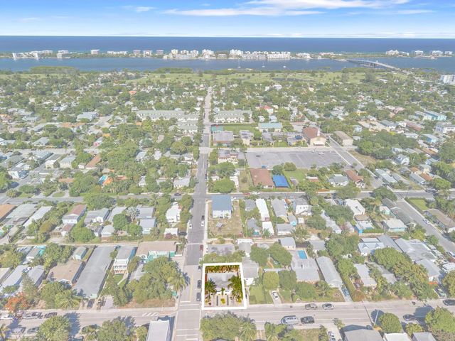 3 of 31 - 430 N K Street, Lake Worth Beach, FL